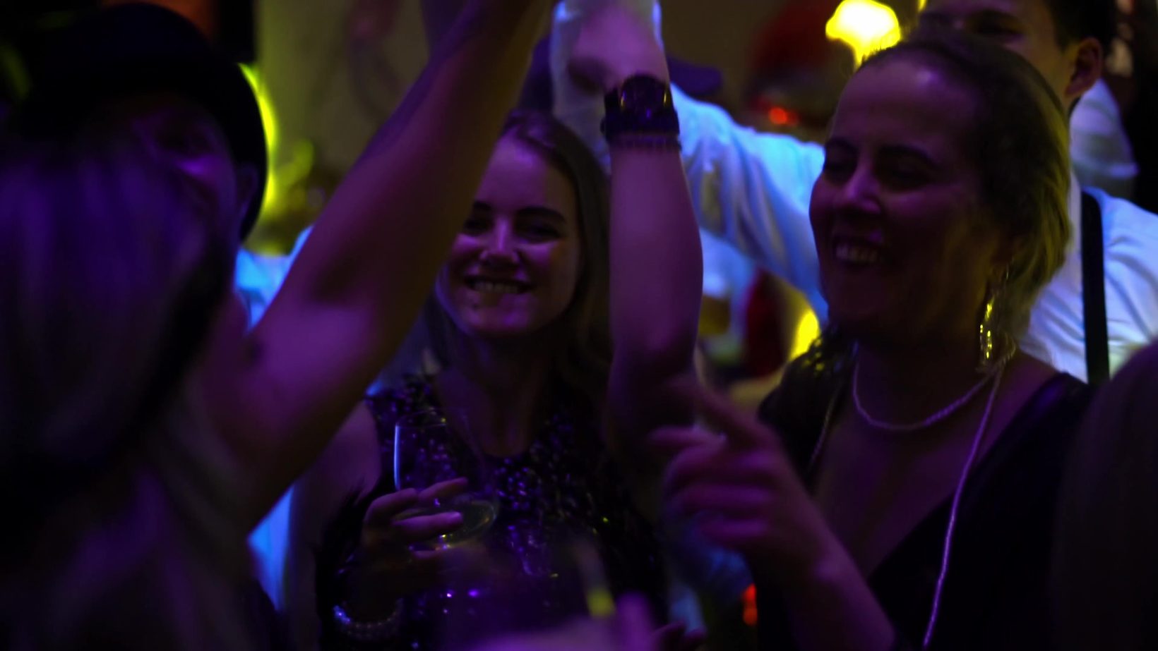 Groep gasten tijdens het Vopak-bedrijfsfeest
